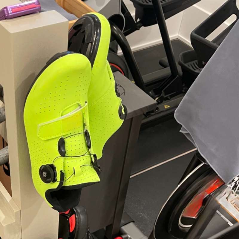 Quick Release Cycling Shoe Sto - đánh giá và giá Cycling Gear Wall Organizer